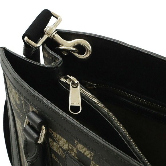 GUCCI Black Leather Shoulder Bag - Picture 6 of 10